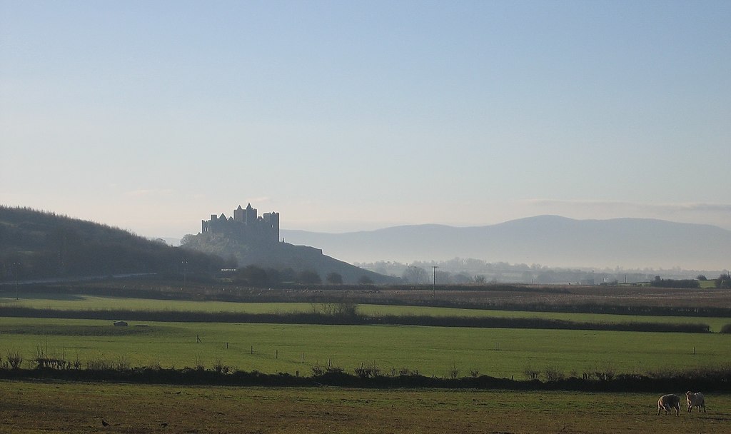 The Rock of Cashel: History, Kingship and the Sacred Heart of Medieval Munster